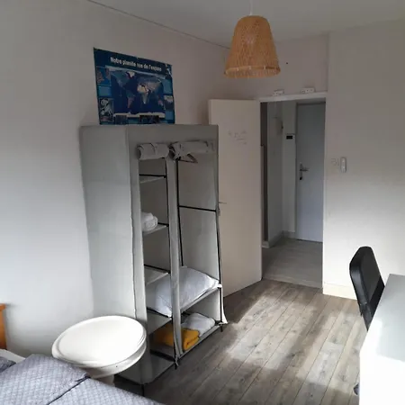 Calme Et Securise Apartman *